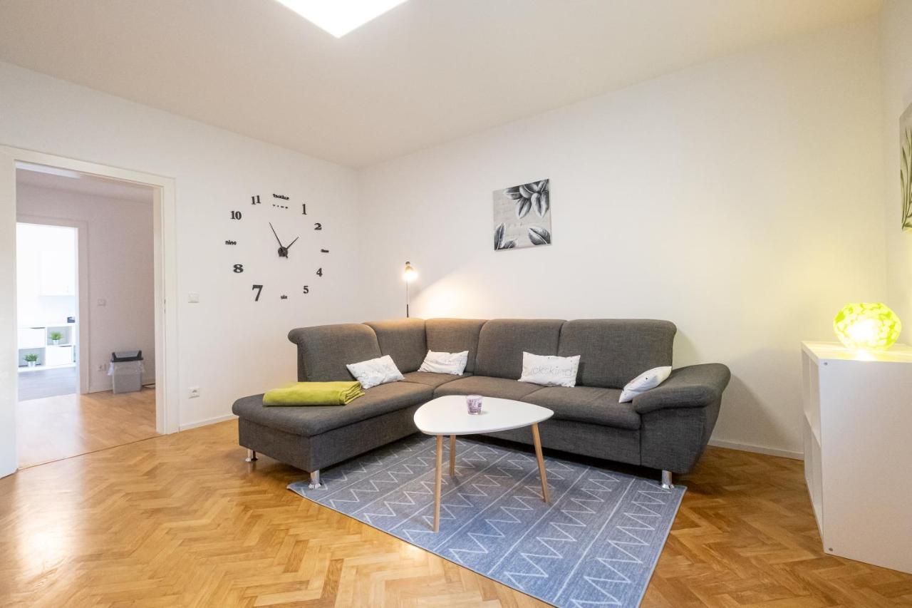 Ferienwohnung Zum Wohlfuehlen เอสเซน ภายนอก รูปภาพ