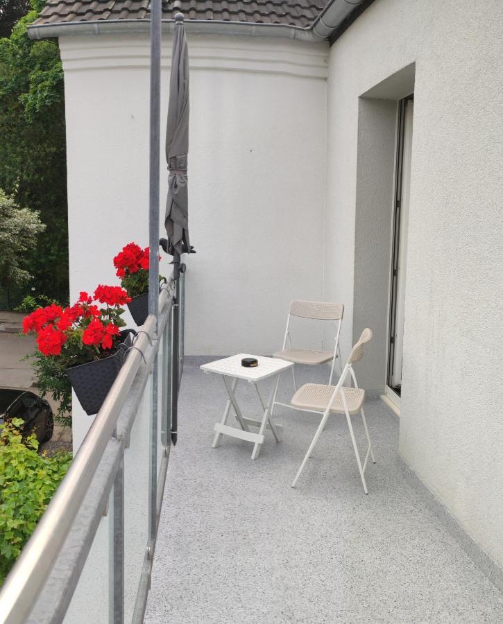 Ferienwohnung Zum Wohlfuehlen เอสเซน ภายนอก รูปภาพ